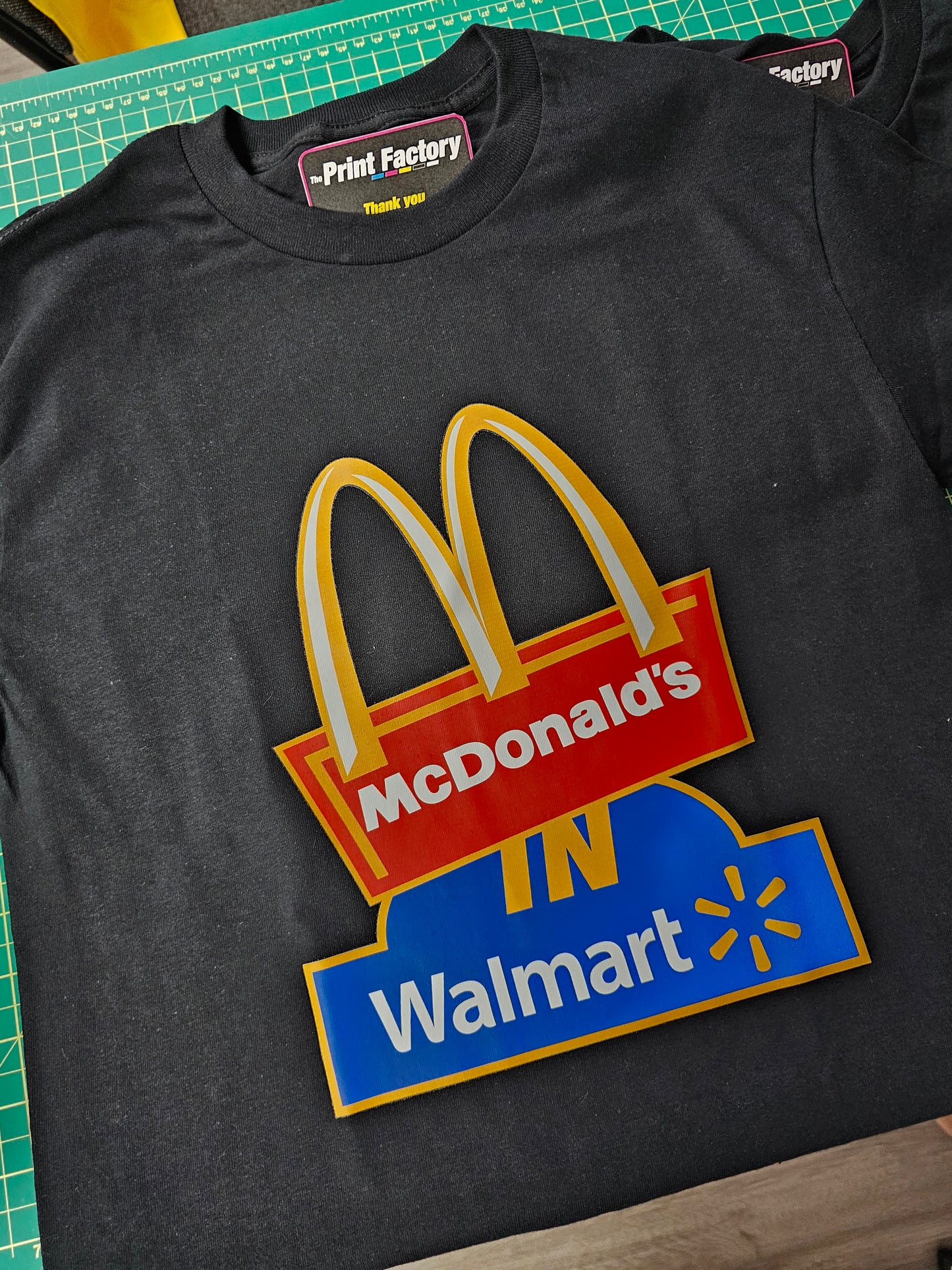 Gildan 64000 CVC UNISEX Custom Tshirt